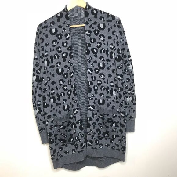 Joie Sz S Gray Leopard Print Sweater Cardigan - Picture 2 of 5